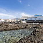 La Caleta With 阿德耶